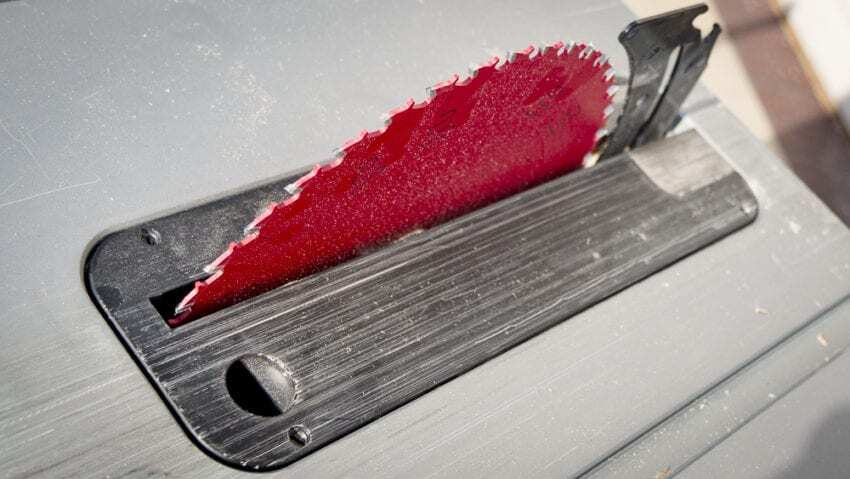 How to Calibrate a Table Saw Like a Pro - Pro Tool Reviews